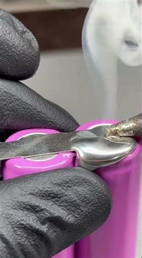 The Secret to Getting Solder to Stick to Li-ion Battery Caps Every Time