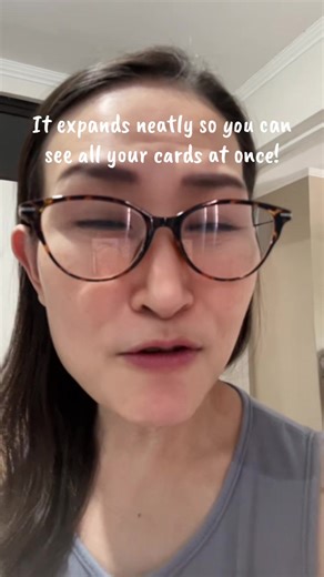 Compact Card Organizer for Effortless Accessibility