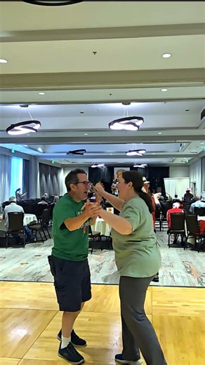 Dancing with Steve Lucky & the Rhumba Bums Live 🔥 Hot Jazz Jubilee 2025 | Sacramento (27-3-2)