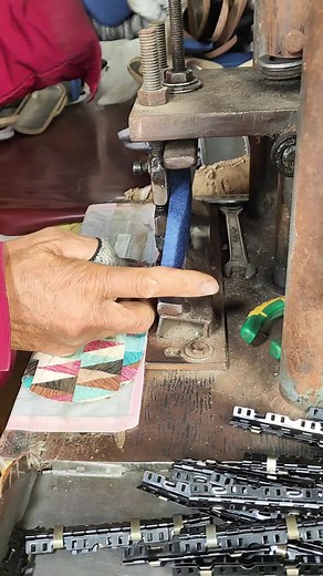 dh.glassescase on TikTok