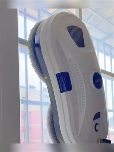 Automatic Window Cleaning Robot with Remote Control