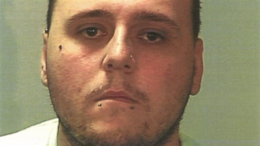 Collection of death notices found in aged care killer Garry Davis's bedroom raised suspicions about more victims