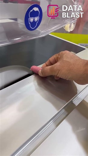 Sausage Test Proves This Cutter Is Next-Level Safe