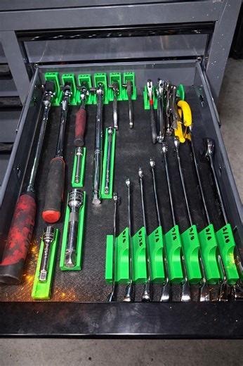 Magnetic Pliers Organizer Holder – Professional Tool Storage - Etsy