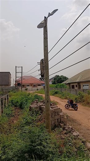 Safety Tips for Climbing Poles During Rainy Season