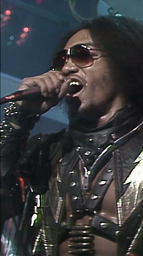 Grandmaster Flash & Melle Mel & The Furious Five 'The Message' - The Tube/Channel 4 performance