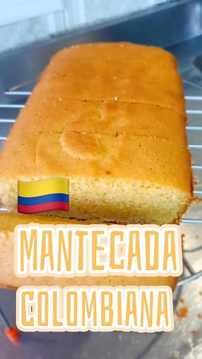 MANTECADA COLOMBIANA 🇨🇴 Hoy domingo de pascuas preparé una rica mantecada colombiana con ingredientes que todos tenemos en casa y fácil cocción. Aquí los ingredientes 👇 150gr de Mantequilla 🧈 150gr de Azúcar 2 Huevos 🥚 Chorrito de Esencia de Vainilla 100ml de Crema de leche 🐮 150gr Harina de trigo 3 Copitas de Aguardiente Ralladura de 1 limón Cucharadita de polvo de hornear 100gr Harina de maíz precocida Horno a 180° por 45 minutos Y listo seguir las instrucciones del video 🥰 Espero prepa