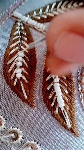 Aari Work Design acchi embroidery short video Hand Work zari embroidery #embroidery #design