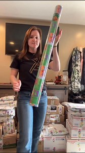 42K views · 778 reactions | There are a few different options, but here’s one way how to ship wrapping paper! #resellercommunity #reseller #eBaySeller | Don’t B Trippin It’s Jus Flippin | Facebook