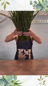 How to Arrange Flowers Like a Pro – Simple Floral Styling Tips 🌸 #FlowerArrangement #DIYDecor #HomeStyling | BBB.vn