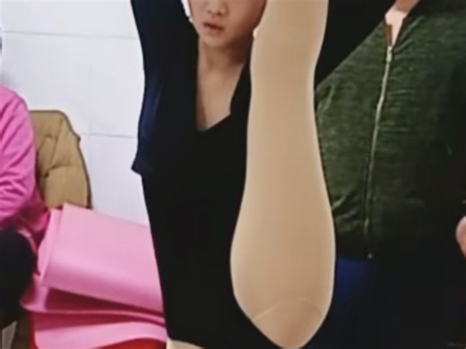 杂技基本功苦练