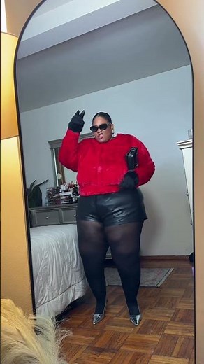 Plus size micro short: Same base 4 looks #styleinspo #plussizefashion #howtostyle #outfitinspo