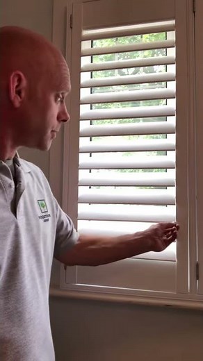 Tightening slats of plantation shutters