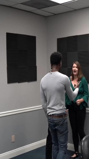 CHEATER LIE DETECTOR TEST - FURIOUS OVER THE PHONY CHICK | Bounty Hunter D