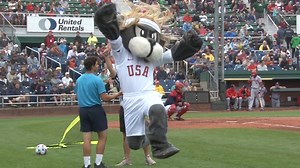 Easiest gold ever... 🥇 | Slugger The Sea Dog