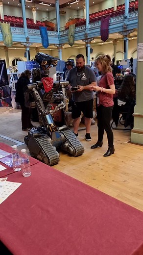 A little kiss for Johnny 5! | Johnny 5 Replica Nottingham