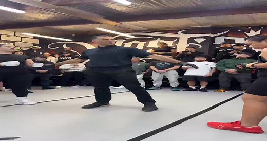 Rock ‘Em Sock ‘Em Robots. 🤖 Fight 12 | ClickConnect