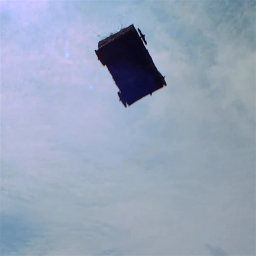 We suddenly feel the urgent need for a shrubbery. That’s probably because Monty Python And The Holy Grail is coming back to the big screen for its 50th anniversary. Ni! | Vue