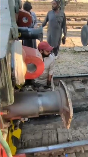 🎥master level train hook up skills🔜 experience👍 #usa #trainvlog #trainlover #locomotive #shorts