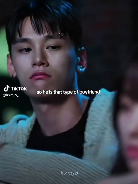 Korean Boyfriend Characteristics That Are So Adorable