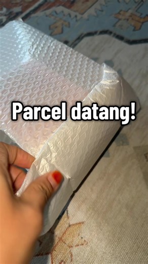 Exciting Parcel Arrival Unboxing Experience