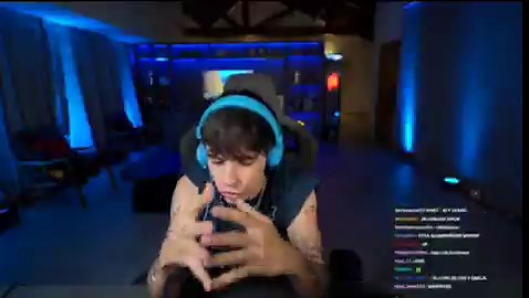 che pero este no salió a reírse de que un huevo de pascuas de Lucciano salía lo mismo que lo que gana de sueldo un docente? Pagatelo vos si tenés tanta plata como para reírte de los demás.