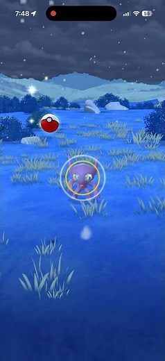 Pokémon Go - Catching a Wild Sableye
