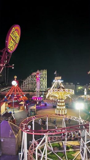 🎡✨ Riding the Wonder Wheel | Magical Views of the Amusement Park Below! 🌟🎢