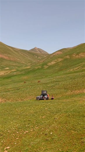 Notre batterie Allpowers, c’est grâce à elle qu’on peut cuisiner à l’électrique, se préparer un vrai café et recharger tous nos appareils depuis maintenant 3 ans, dont 2 ans en voyage. On l’utilise tous les jours… et on valide à 100 % ! #vanlife #allpower #batterienomade #autonomie