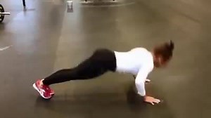89K views · 1.3K reactions | FITNESS GIRL - AMAZING STRENGTH !! | Fitness Universe | Facebook