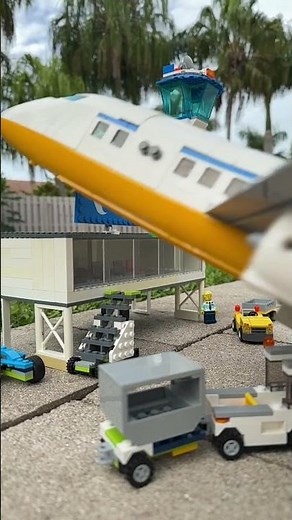 Lego plane crashes into airport! #planedisasters #legoaviation