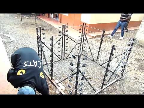 Electric Fence Construction: configuration and finishing