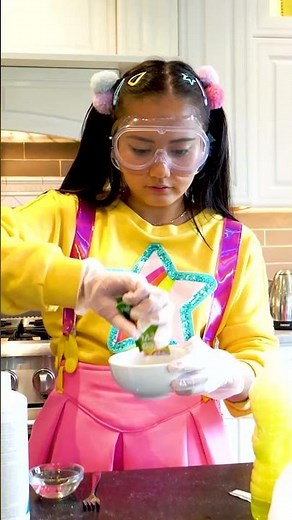 This Is How You Make Elephant SLIME #slimerecipe #shorts