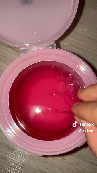매디큐브 핑크 콜라겐 토닝 겔 토너 패드 리뷰
