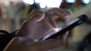 1M views · 2.6K reactions | Au croisement du digital et de l’humain, savez-vous tout ce que vous pouvez faire avec votre #banque ? CIC&VOUS欄 | CIC | Facebook