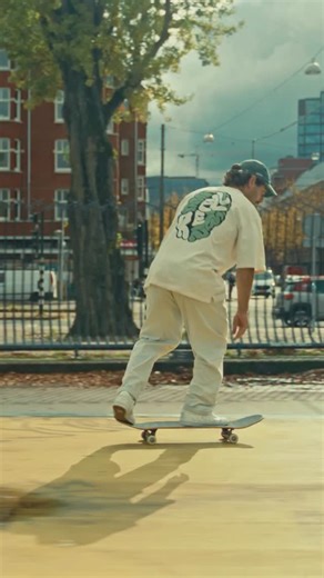 Liebie In De Polder 🍂🛹 👕@basketsstores 🎥 @timecodeproductions | Big2