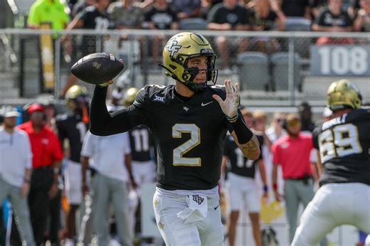 Tayven Jackson injury update: UCF QB leaves Kansas State game without pads on