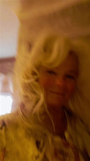 miss pontins (@misspontins)’s videos with original sound - miss pontins