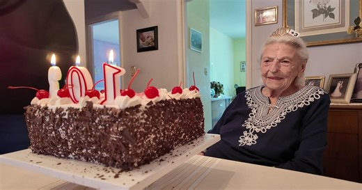 Great-grandmother in Queens celebrates her 103rd birthday