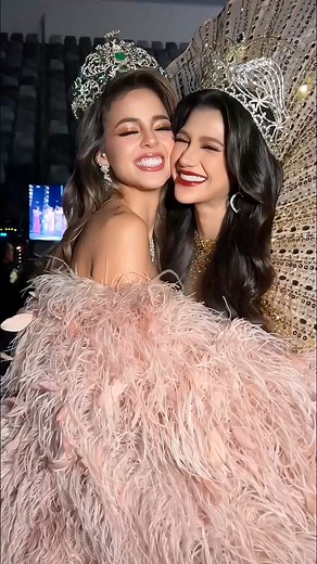 Charming backstage moments with Queen Luciana and Ritassya before tonight’s winner was announced. 🫶🏼 Miss Mega Bintang Indonesia #MissGrandIndonesia #MissGrandIndonesia2024 | Miss Grand International