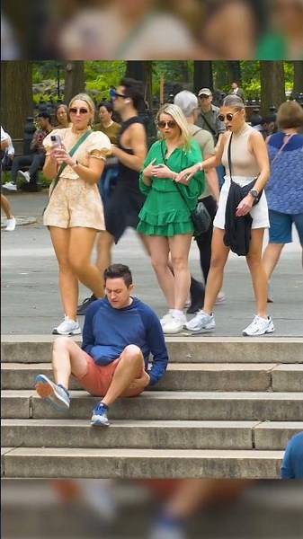 they were afraid to look 😲 funny fart prank! 💨 #shorts #funny #fartprank