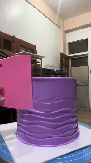 Wave Cake Decorating Tutorial