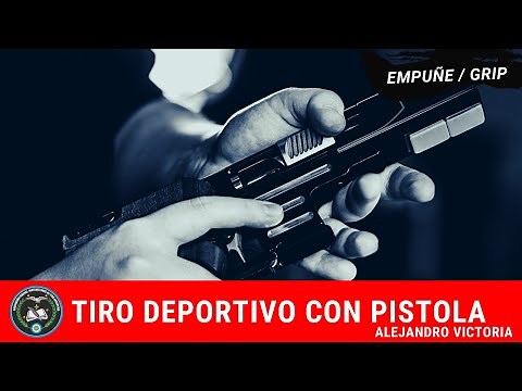 Empuñe y grip en el tiro deportivo con pistola