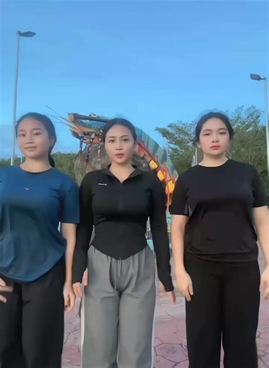 Betiktok dulu bebi baru joging🤣🤣🤌🏻 | Netlyn Netly Nordin