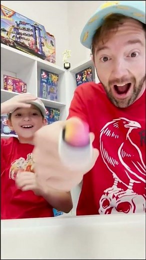 A BRAND NEW FIDGET TOY!