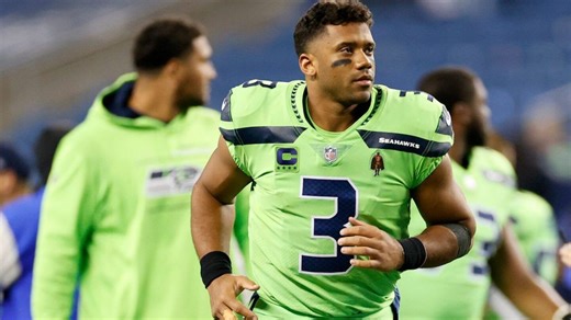 Russell Wilson out several weeks after surgery on injured finger