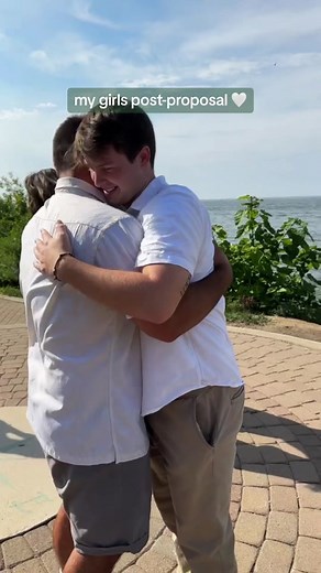 my girls 🤍🥹 #ohioengagement #engaged #ohiowedding