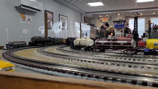 MTH Union Pacific Challenger steam engine and passenger set