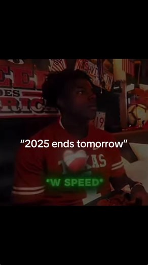 My friend just told me 2025 ends tomorrow and I got a flashback 😭#CapCut #2026 #viral #fyp #memes
