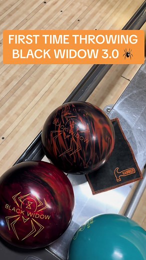Black Widow 3.0 Heavy Roller Bowling Strikes